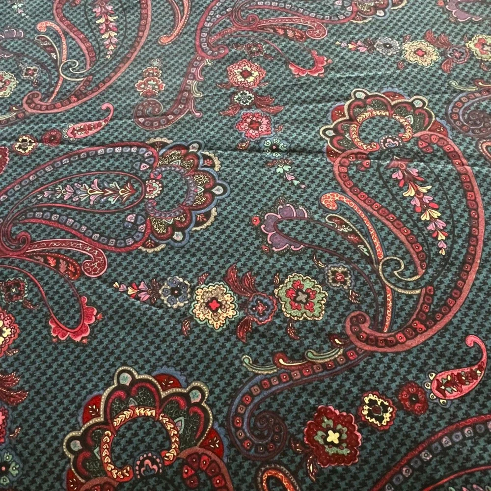 Croscill Home Fashions Paisley Houndstooth 70